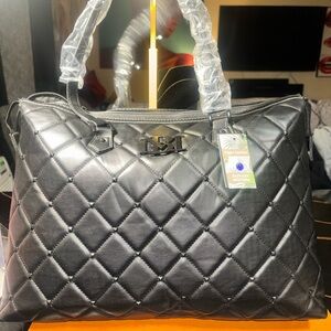 Badgley Mischka Black Quilted Shoulder Bag